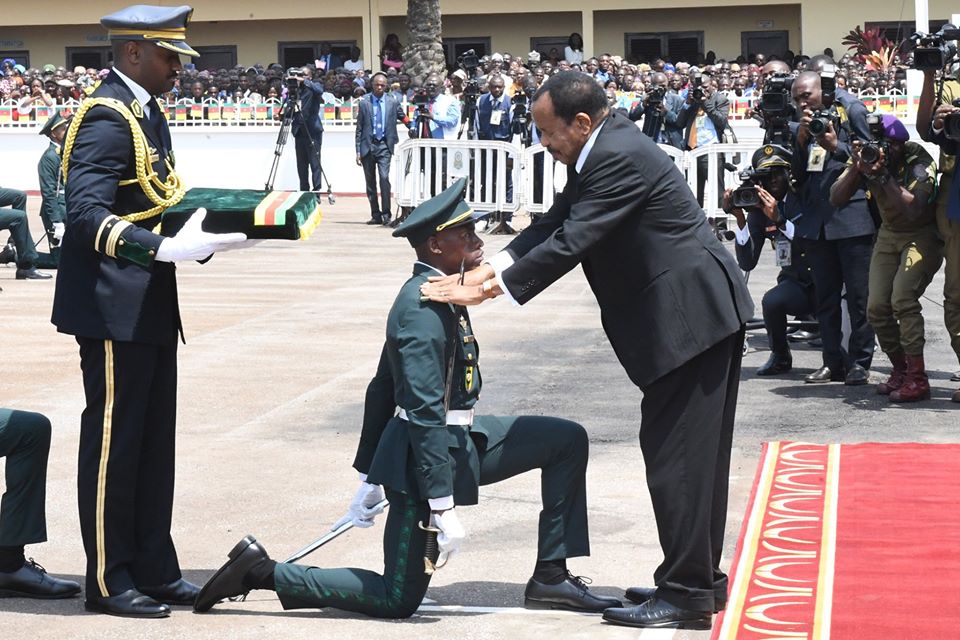 Le président de la République, chef des forces armées, a présidé la cérémonie marquant le triomphe de la promotion « Général de Division Kodji Jacob » de l’Ecole militaire interarmées ce vendredi 24 janvier 2020 à la cour d’honneur de la brigade du quartier Général à Yaoundé.