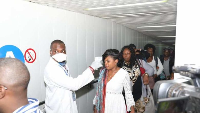 Un nouveau cas signalé au moment où certains spécialistes de la santé au Cameroun parlent déjà de stade 2 de la pandémie. 