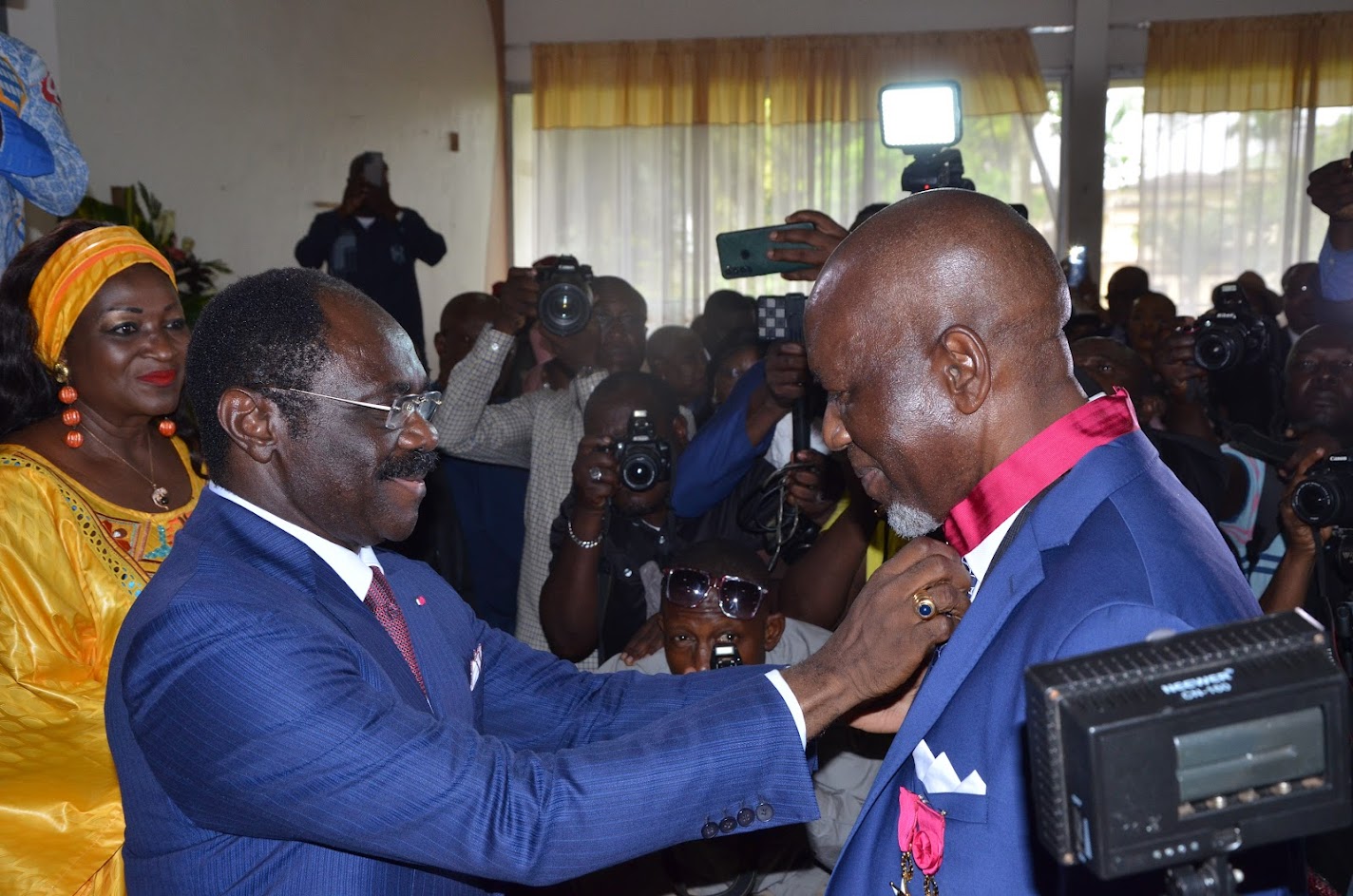 Moulongo Oscar : « l'Etat honore ceux qui l’honorent », selon Narcisse Mouelle Kombi