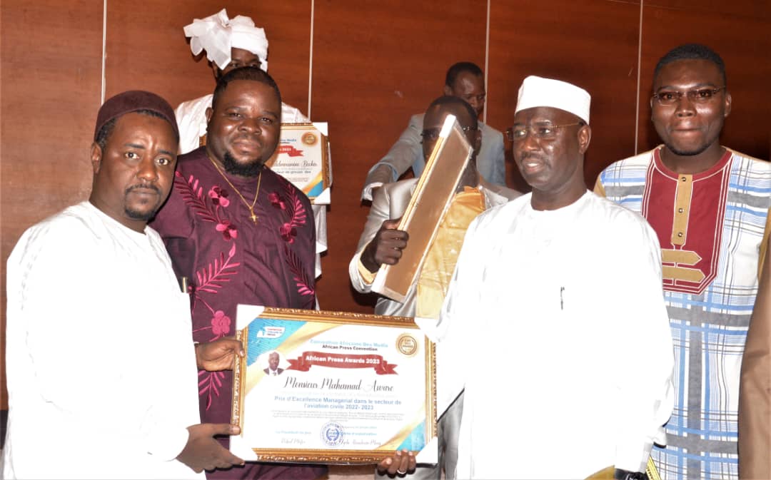 Ils ont reçu des prix à l’occasion de la première édition des Awards Panafricains organisée vendredi 16 juin 2023, à l’hôtel Kempinski dans la capitale tchadienne.