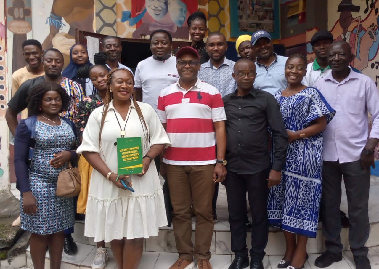 Le patron de la communication de la Communauté urbaine de Douala s’est entretenu avec les membres de l'association camerounaise des journalistes d'expression anglaise de Douala (Camasej-D), le dimanche 3 septembre 2023.