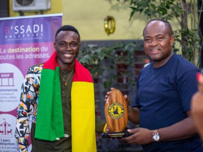 Absents à la cérémonie de remise des prix de la 4ème édition de Best Talent Cameroon, organisée par l’agence évènementielle Yani Africa, le 1er mars 2024, ces deux lauréats ont eu droit à une soirée spéciale, deux semaines plus tard.