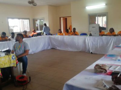 Se recrutant parmi les Conseillers municipaux jeunes essentiellement, ils ont pris part à un atelier de deux jours organisé au Centre d'insertion des jeunes en difficultés de Douala 3ème par la Ligue Internationale des Femmes pour la Paix et la Liberté (WILPF), section Cameroun.