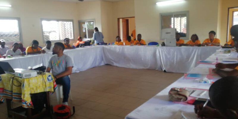 Se recrutant parmi les Conseillers municipaux jeunes essentiellement, ils ont pris part à un atelier de deux jours organisé au Centre d'insertion des jeunes en difficultés de Douala 3ème par la Ligue Internationale des Femmes pour la Paix et la Liberté (WILPF), section Cameroun.