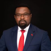 La banque panafricaine United Bank for Africa (UBA) annonce la nomination de Fred Fonda au poste de Directeur financier (CFO) pour l'Afrique. À ce titre, l’ancien Directeur financier de UBA Cameroun supervisera les opérations financières de la banque dans les régions d'Afrique centrale, de l'Ouest et de l'Est.