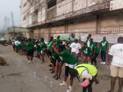 Adossée sur le concept « fête des voisins », la marche sportive et festive a été organisée dans le respect des règles en vigueur. C’était ce 22 décembre 2024.