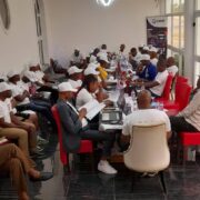 « Professionnel et vendeur », tel est le fil conducteur du Team Building organisé par l’entreprise le 10 février dernier à Douala. La rencontre a permis d’armer les personnels de toutes les agences du pays pour relever les défis de la nouvelle année en cours avec brio.  