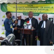 La clôture du 62ème synode de l'Église évangélique du Cameroun, qui s'est tenu dans la capitale économique, a été marquée par un culte d'action de grâce. Cet événement mémorable a couronné quatre jours de travaux réalisés dans un esprit de sérénité et de communion fraternelle. Ce fut également l'occasion pour l'Église de consacrer dix pasteurs, désignés sous le nom d'« ouvriers multiplicateurs ».