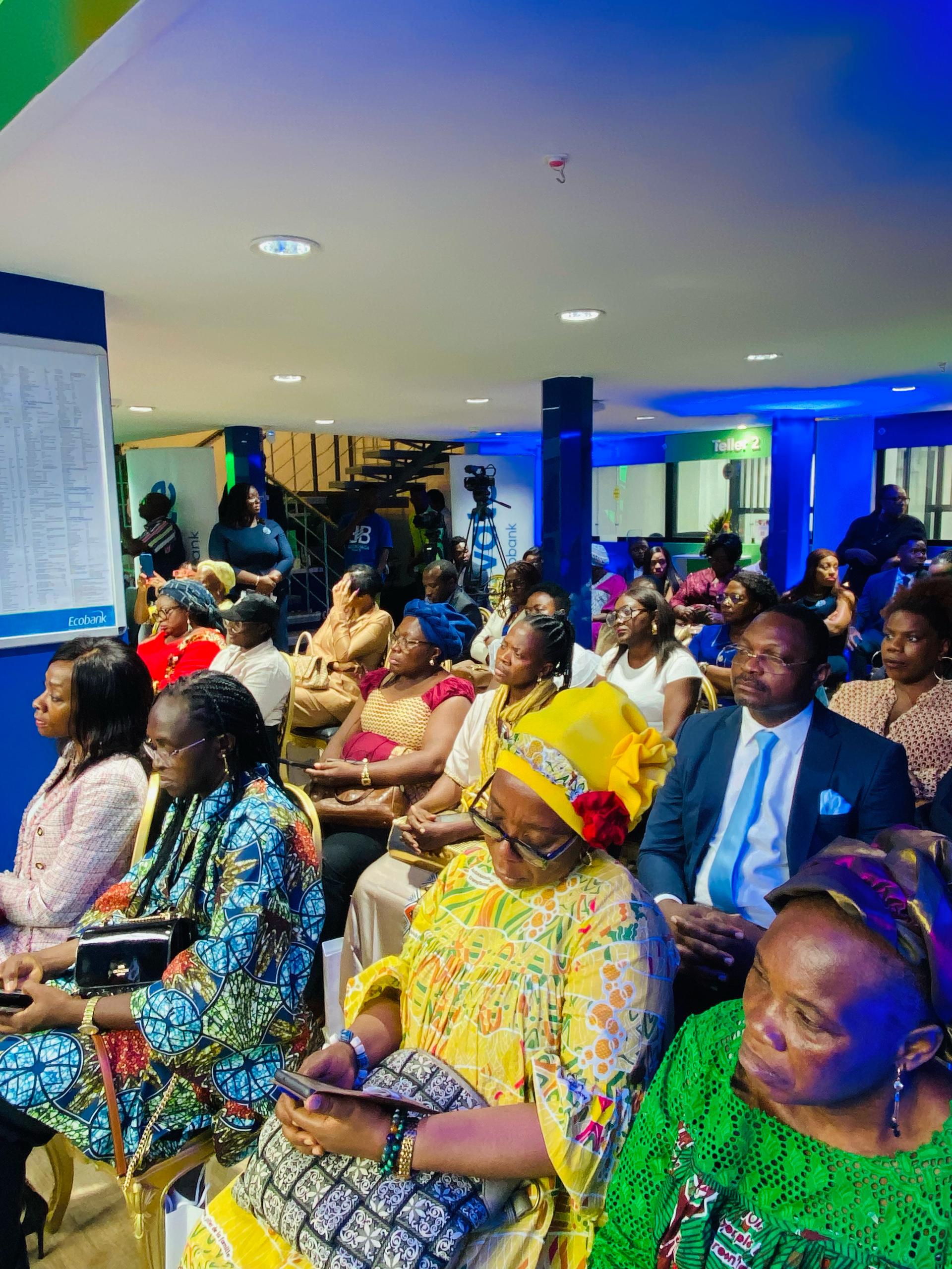 Depuis son lancement au Cameroun, au moins 16000 femmes entrepreneures  ont bénéficié du programme. Le programme Ellevate encore plus inclusive, la structure bancaire  présente des avancées significatives.