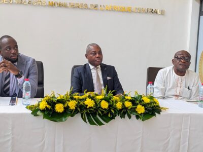 L’élévation de la culture boursière en Afrique centrale est le fil conducteur de la troisième édition des Cemac’s Capital Market Awards, qui a lieu du 8 au 9 avril 2025 à l’hôtel Krystal Palace de Douala. L’initiative de la Lettre Sarl est soutenue par la Bourse des valeurs mobilières de l’Afrique centrale.